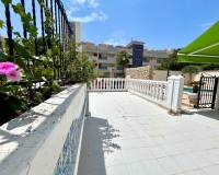 Resale - villa - Orihuela Costa - La Zenia