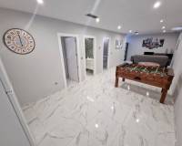 Resale - villa - Orihuela Costa - Villamartín