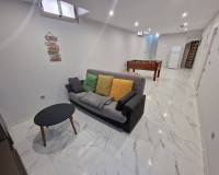 Resale - villa - Orihuela Costa - Villamartín