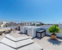 Resale - villa - Orihuela Costa - Villamartín