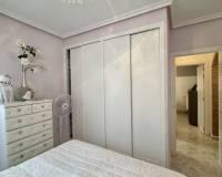 Resale - villa - Orihuela Costa