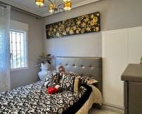 Resale - villa - Orihuela Costa