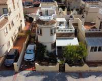 Resale - villa - Orihuela Costa