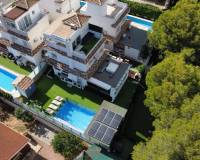 Resale - villa - Orihuela Costa