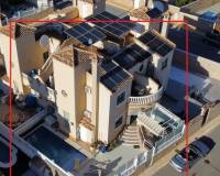 Resale - villa - Orihuela Costa