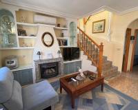 Resale - villa - Orihuela Costa