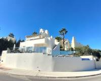 Resale - villa - Orihuela Costa