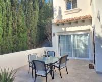 Resale - villa - Orihuela Costa