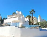 Resale - villa - Orihuela Costa