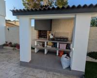 Resale - villa - Orihuela Costa