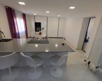 Resale - villa - Orihuela Costa