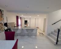 Resale - villa - Orihuela Costa