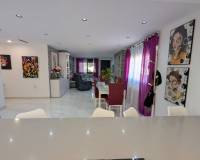 Resale - villa - Orihuela Costa