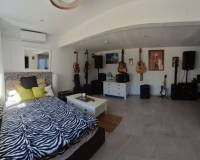 Resale - villa - Orihuela Costa