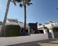 Resale - villa - Orihuela Costa