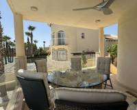 Resale - villa - Orihuela Costa