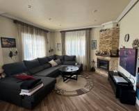 Resale - villa - Orihuela Costa