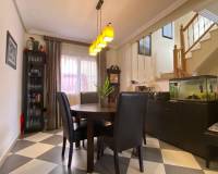 Resale - villa - Orihuela Costa