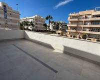 Resale - villa - Orihuela Costa