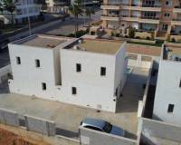 Resale - villa - Orihuela Costa