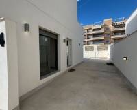 Resale - villa - Orihuela Costa