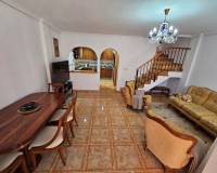 Resale - villa - Orihuela - La Zenia