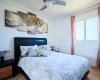 Resale - villa - Orihuela - La Zenia