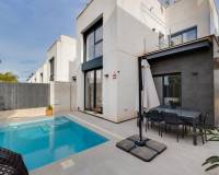Resale - villa - Orihuela - Orihuela Costa