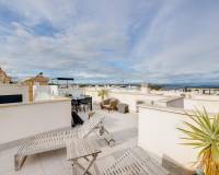 Resale - villa - Orihuela - Orihuela Costa
