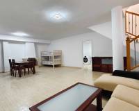 Resale - villa - Orihuela - Villamartín