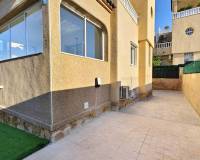 Resale - villa - Orihuela - Villamartín