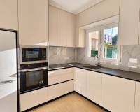 Resale - villa - Orihuela - Villamartín