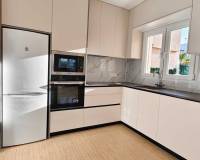 Resale - villa - Orihuela - Villamartín
