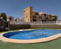 Resale - villa - Orihuela - Villamartín