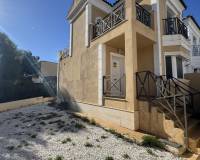 Resale - villa - Orihuela