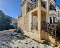 Resale - villa - Orihuela