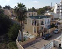 Resale - villa - Orihuela