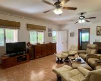 Resale - villa - Orihuela