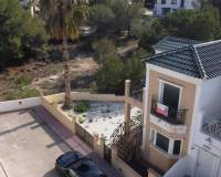 Resale - villa - Orihuela