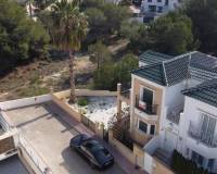 Resale - villa - Orihuela