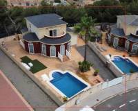 Resale - villa - Pilar de la Horadada