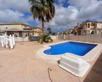 Resale - villa - Pilar de la Horadada