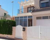 Resale - villa - Pilar de la Horadada