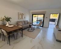 Resale - villa - Pinar de Campoverde