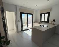 Resale - villa - Pinar de Campoverde