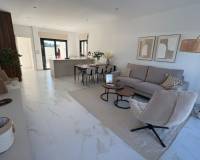 Resale - villa - Pinar de Campoverde