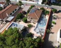 Resale - villa - Pinar de Campoverde