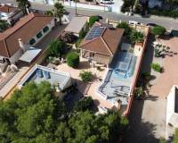 Resale - villa - Pinar de Campoverde