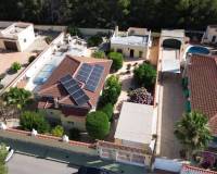 Resale - villa - Pinar de Campoverde