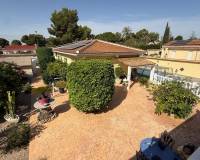 Resale - villa - Pinar de Campoverde